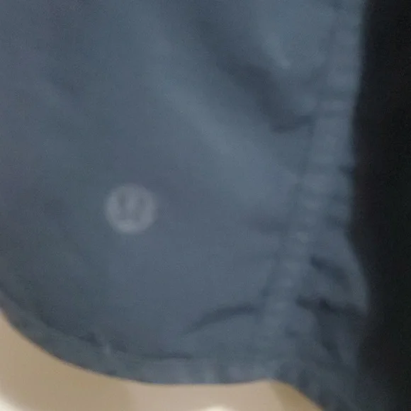 Lululemon Women's Swift Speed Black Shorts Size 12 - Picture 4 of 5